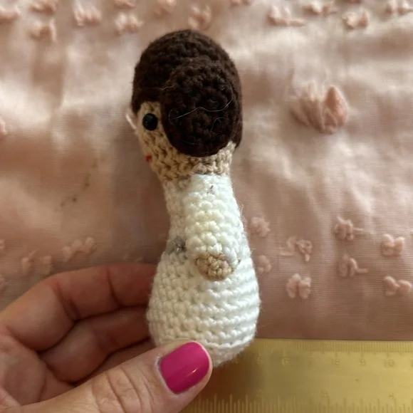 ✨ Star Wars Princess Leia crocheted doll ADORABLE 4” - Picture 4 of 8